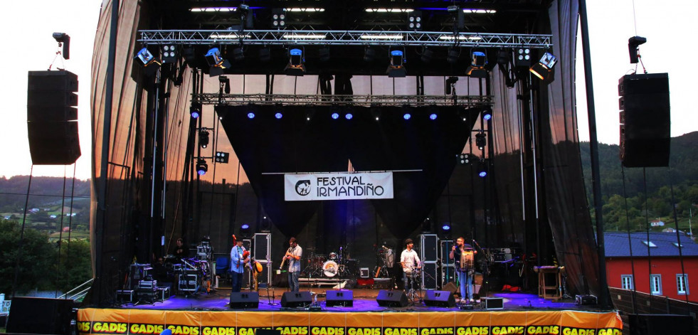 De Ninghures, Tanxugueiras e Vimbio na noite grande do Festival Irmandiño