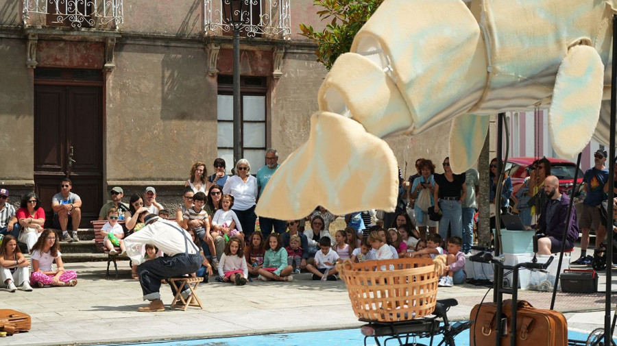 Cariño es desde este domingo la capital del teatro gallego al comenzar con dos piezas la XLVII edición de su Mostra