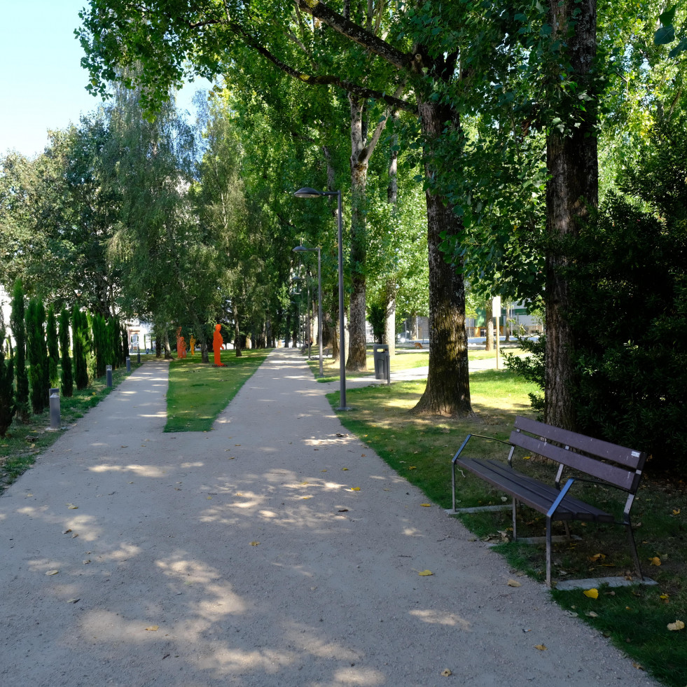 El parque de Personaxes Populares de Caranza se prepara para su inauguración