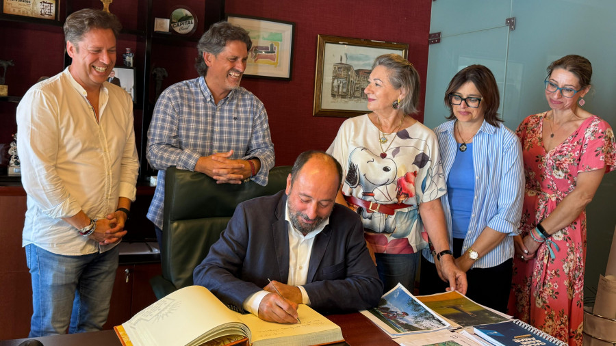 La Xunta y Ortigueira impulsan el turismo de naturaleza con el itinerario Sendeiro de Devesos