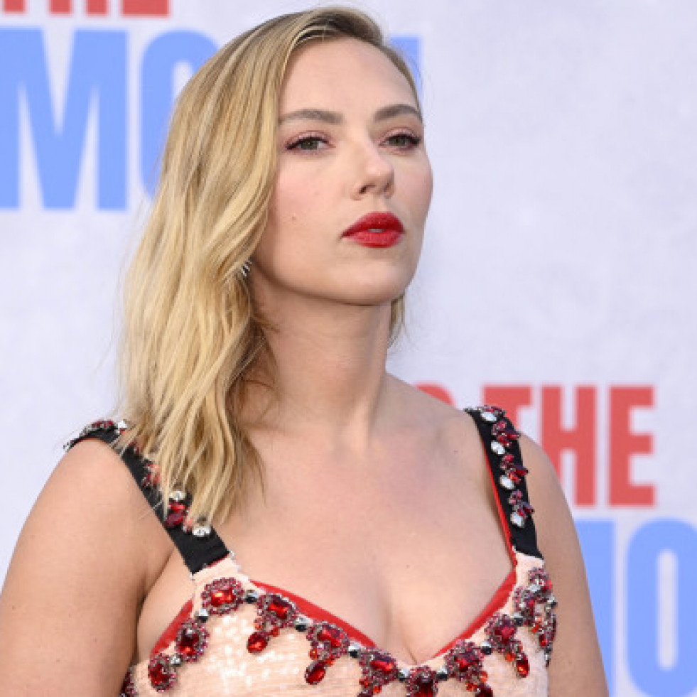 Gente1SCARLETTJOHANSSONVOZAHUYENTARLOBOSEEUU