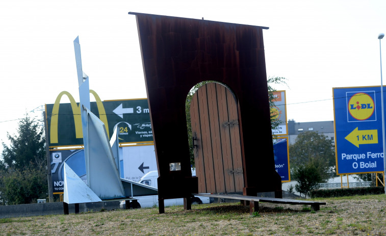 Accidente múltiple en la rotonda de acceso al Arquitecto Marcide, en Ferrol