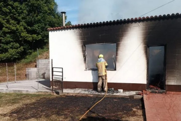 Incendio bodega fene