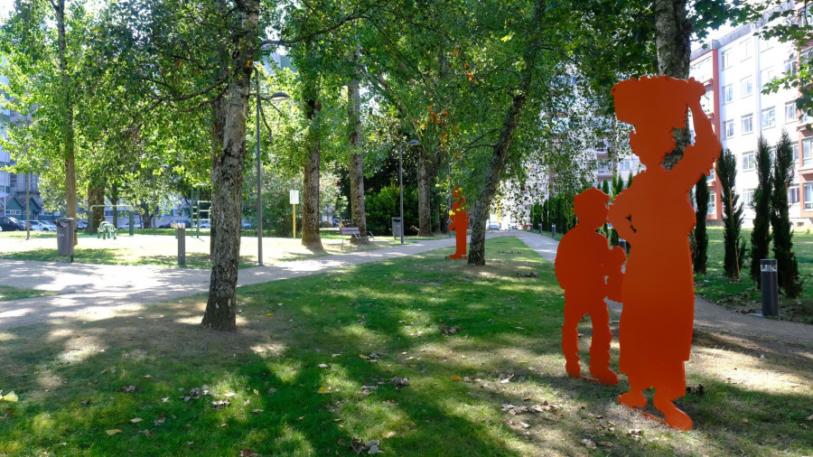 Los personajes del parque de Caranza serán retirados a la espera de un consenso