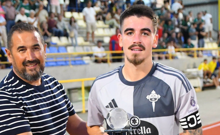 El Racing de Ferrol acaba con una sonrisa (2-3)