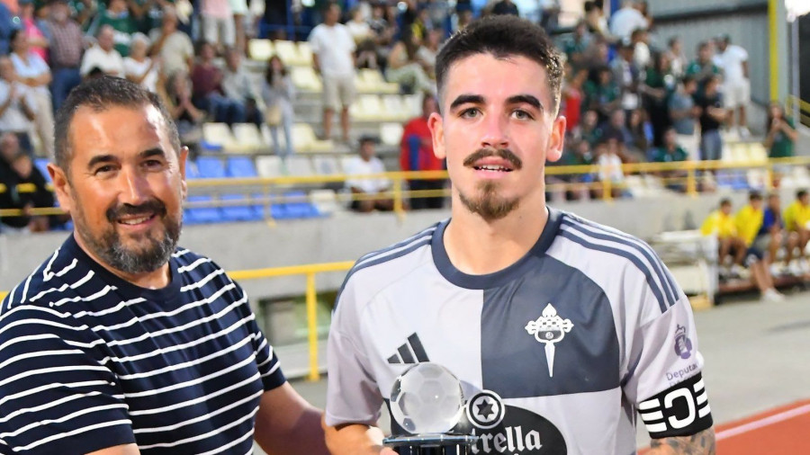 El Racing de Ferrol acaba con una sonrisa (2-3)