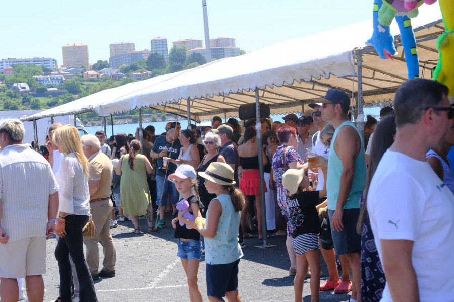 Las fiestas de Serantes se despiden esta noche de jueves a ritmo de Pasión y París de Noia