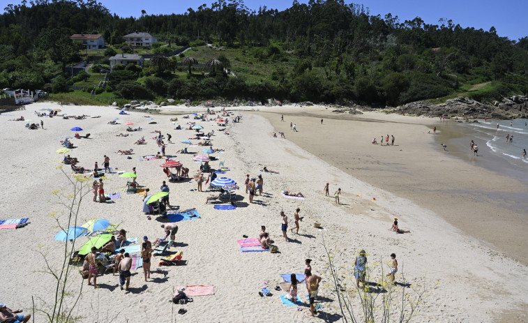 Colaboración ciudadana para encontrar un implante coclear robado en la playa de Chanteiro