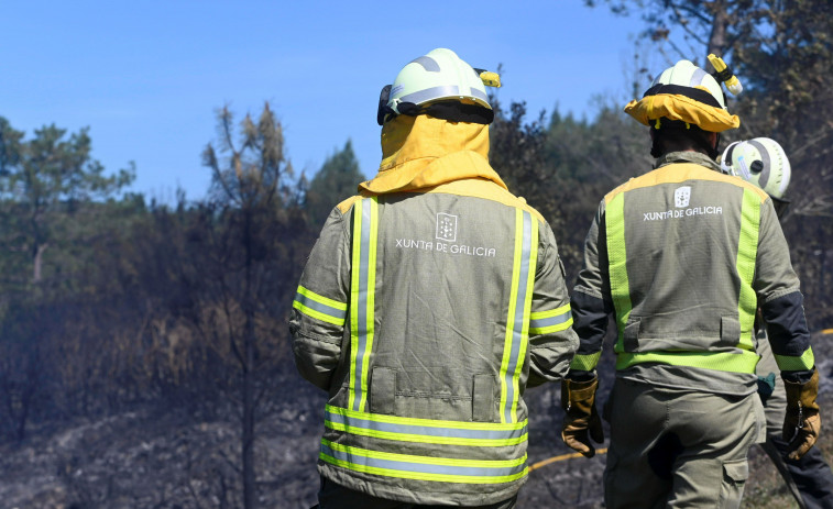 Estabilizado en As Pontes el incendio forestal que afectó a unas 20 hectáreas
