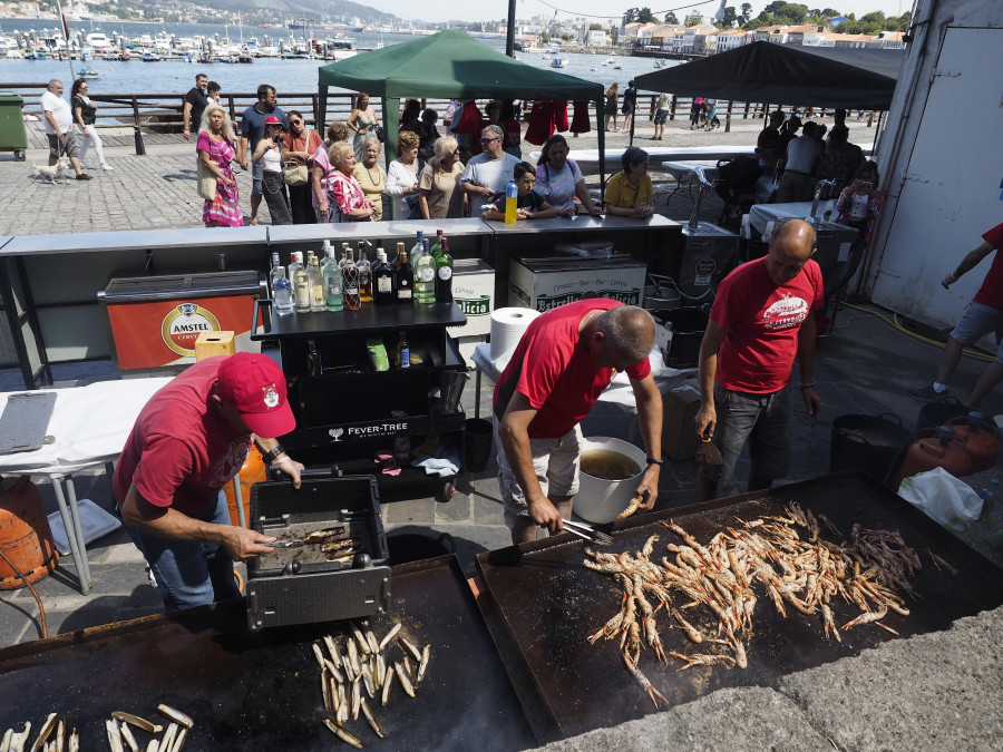 Del mar a la mesa en la undécima edición de la Festa do Marisco que se celebra en Mugardos