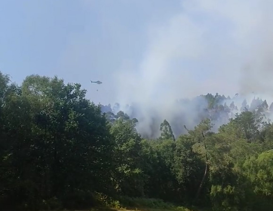 Activos dos nuevos incendios forestales, en el municipio de Monfero