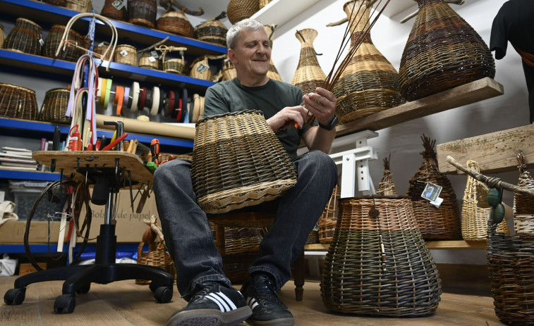 Vimbios contemporáneos ao rescate das memorias cotiás dos devanceiros desde Ferrol