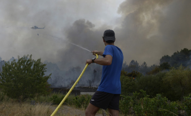 Vuelve a cortarse la circulación ferroviaria Madrid-Galicia por los incendios en Ourense