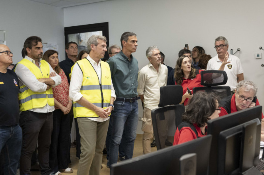 Pedro Sánchez visita las zonas afectadas por los incendios en Ourense con un gran pacto de Estado
