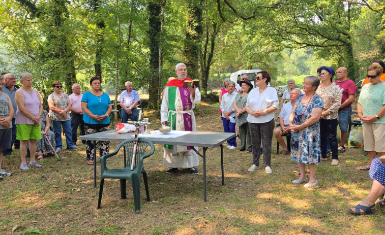 Encuentro interparroquial en Monfero con recuerdo para el pueblo de Palestina