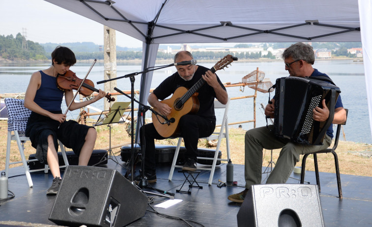 La Ribeira de Neda, escenario de excepción para un vermú musical