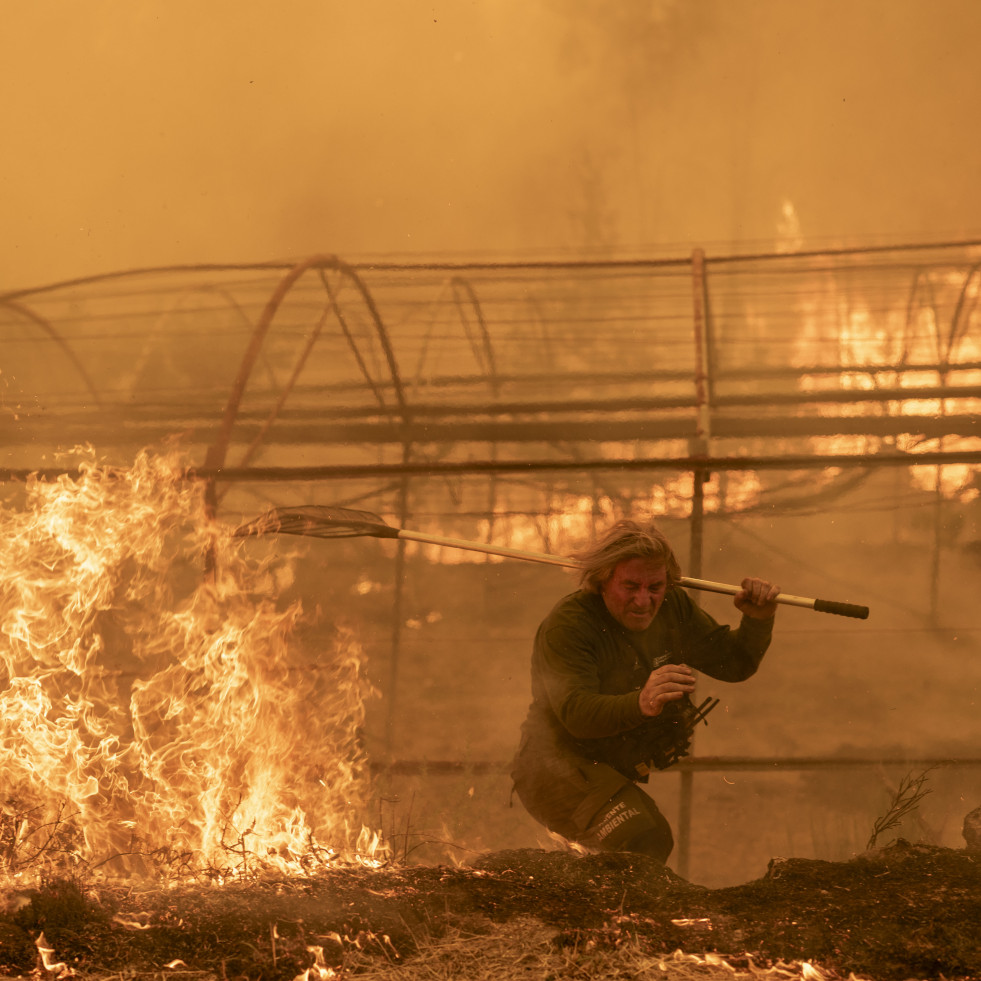CaixaBank activa un plan de medidas de apoyo por valor de 40 millones de euros para los afectados por los incendios de Galicia