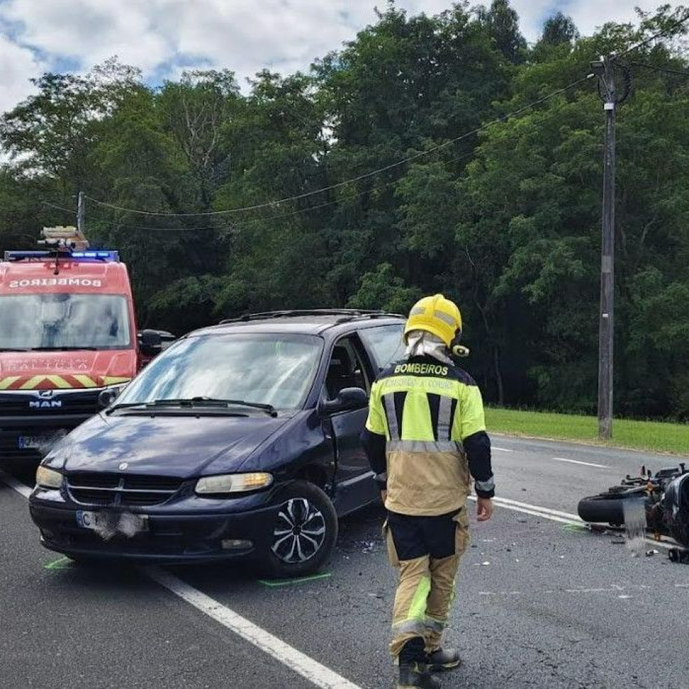 Fallece un motorista en Valdoviño tras sufrir un accidente en Lago