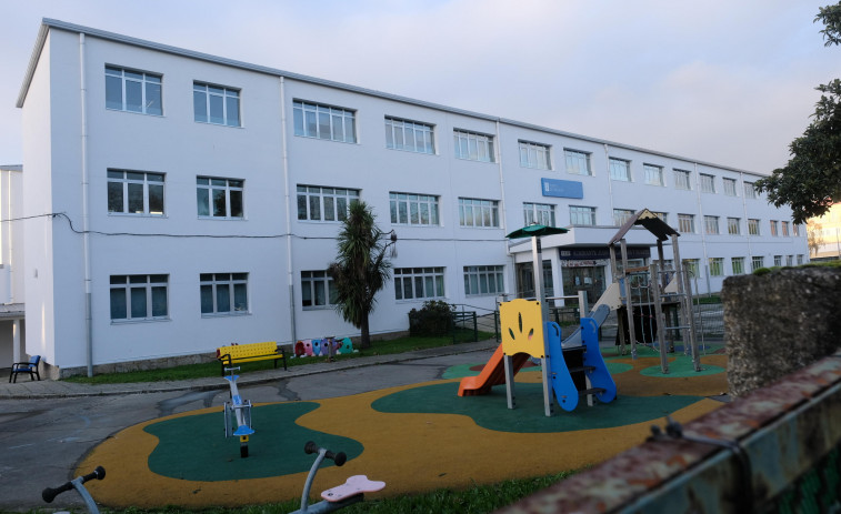 El Concello adjudica las obras en las instalaciones deportivas de los diez CEIPs del municipio