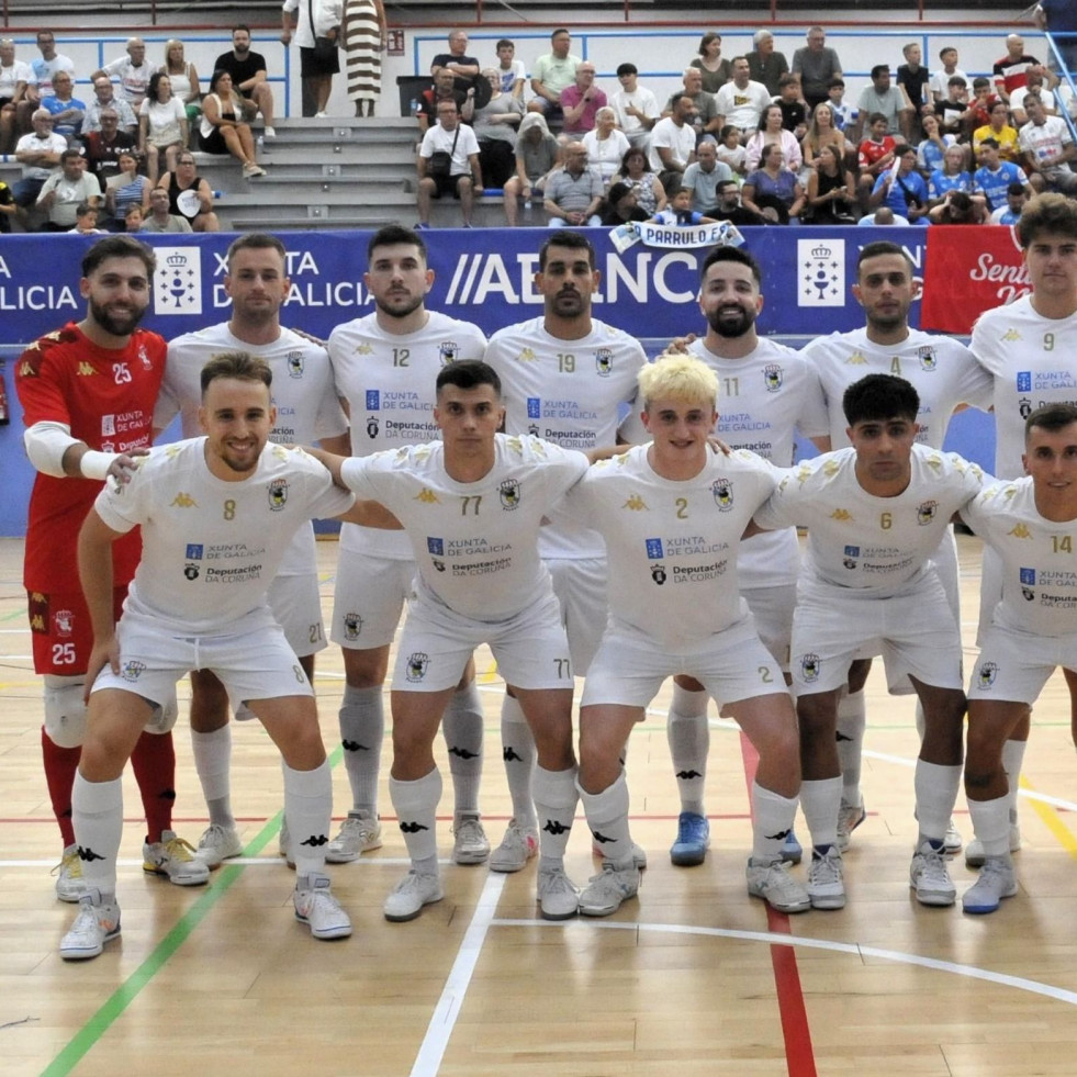 O Parrulo Ferrol, estrella de una tarde de estreno en A Malata