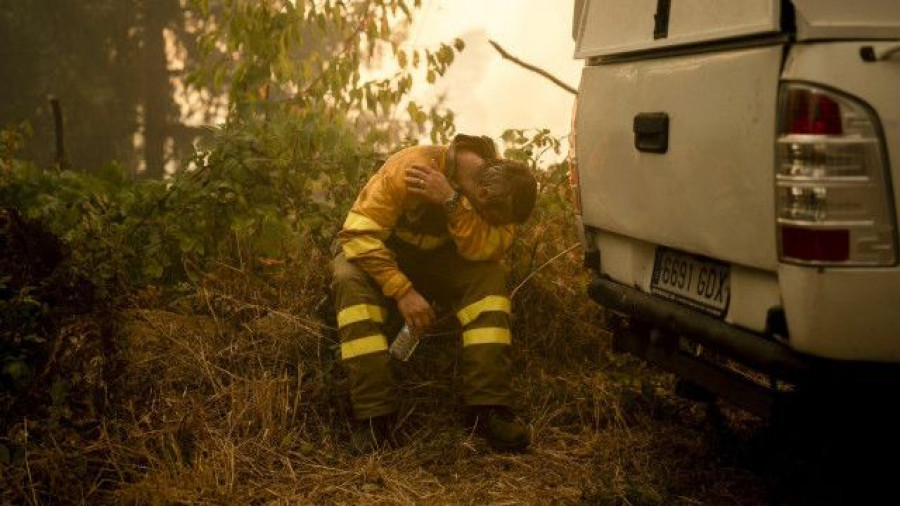 Varios Concellos de Ferrolterra reúnen material para ayudar a las zonas afectadas por los incendios