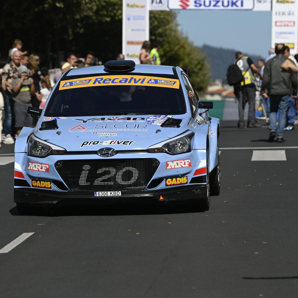 Más de cien pilotos lucharán para coronarse en el Rally de Ferrol