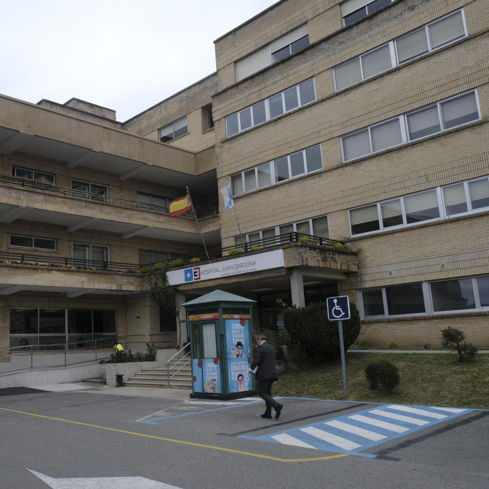 Un conductor y un ciclista, heridos en dos accidentes de tráfico en el concello de Narón