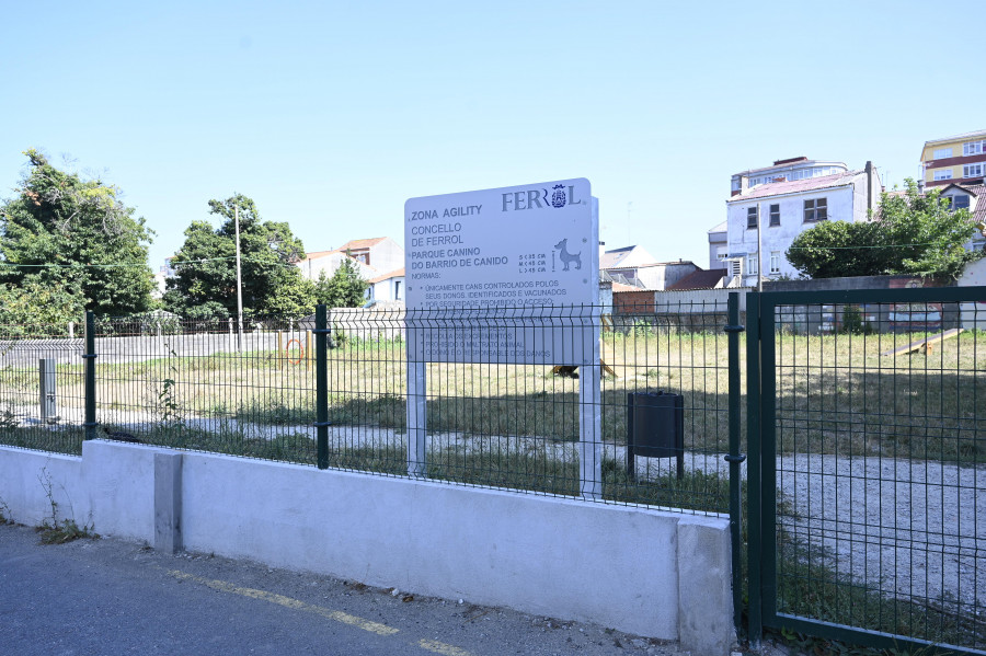 El Concello ultima detalles de cara al estreno del nuevo parque canino de Canido
