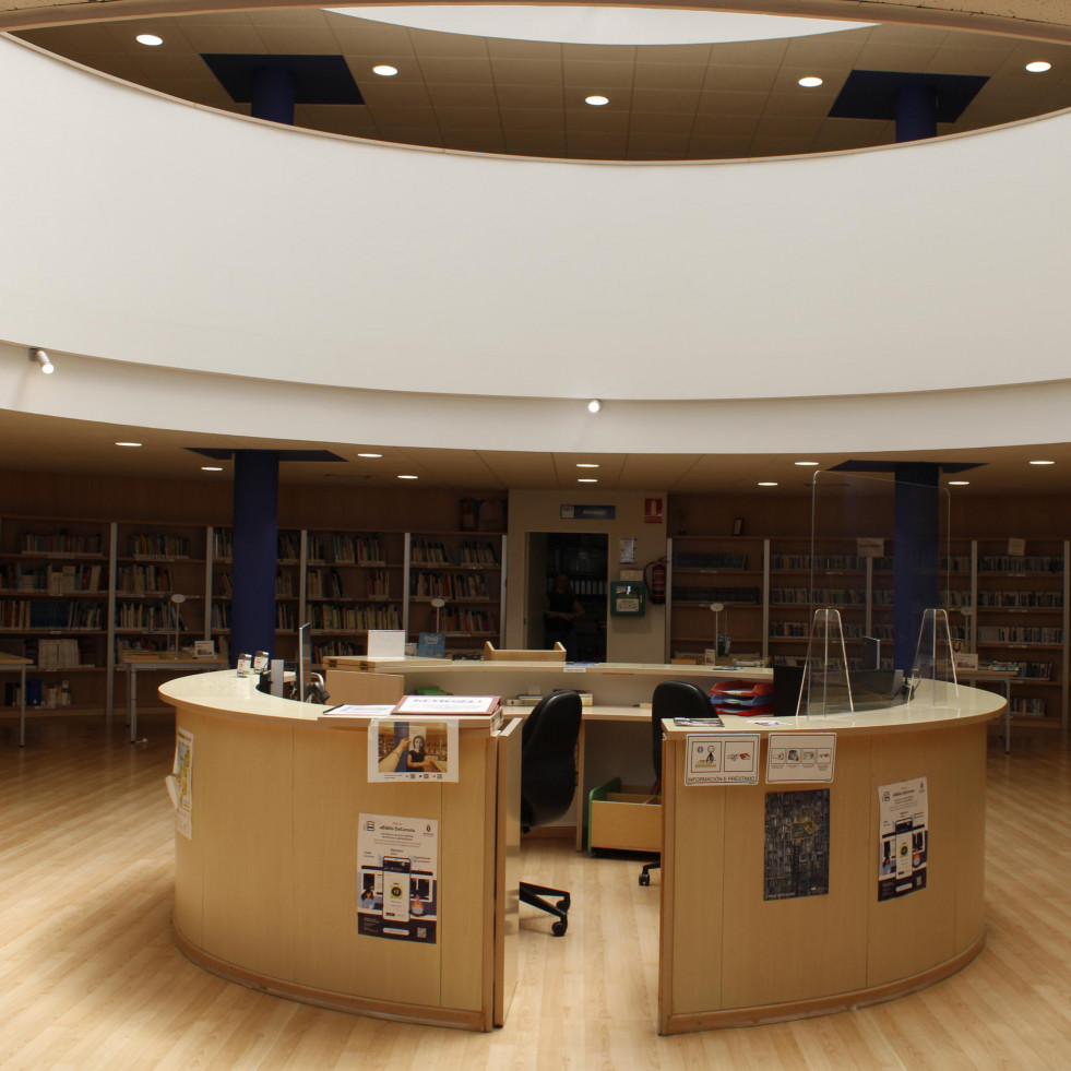 Vuelven los clubs de lectura a las instalaciones de la biblioteca municipal naronesa