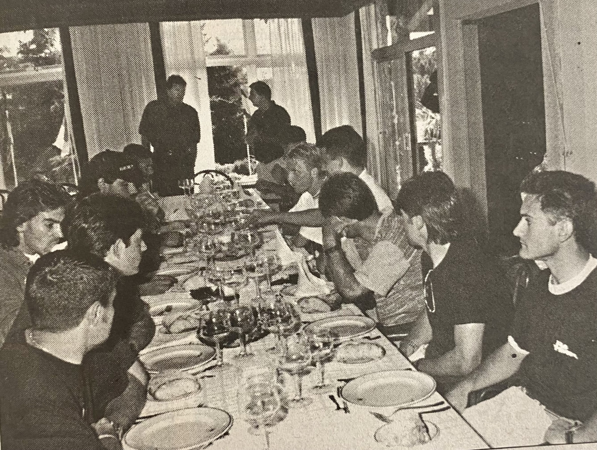 Toshack invita a comer a la plantilla del Depor en 1996